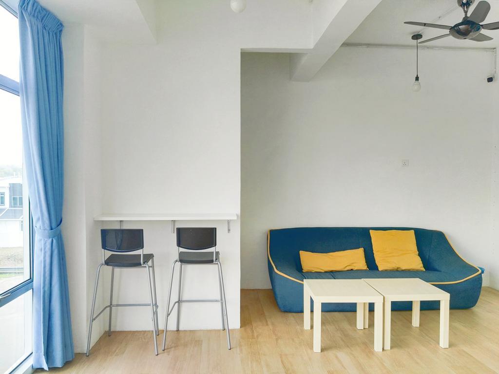 Roof Talk Theme Hostel Johor Bahru Ngoại thất bức ảnh